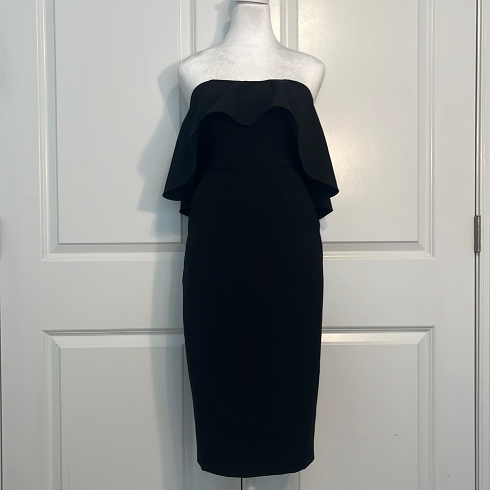 NWOT Chelsea28 strapless black sheath back zip